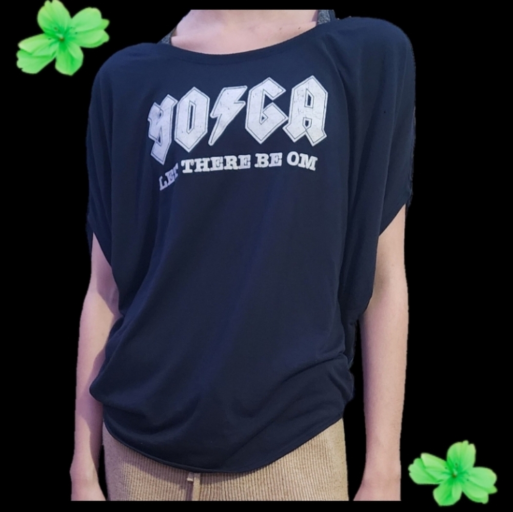 FUNKYYOGA BRAND - AC⚡️DC  LOGO STYLE INSPIRED SHIRT FOR YOGA - SIZE M